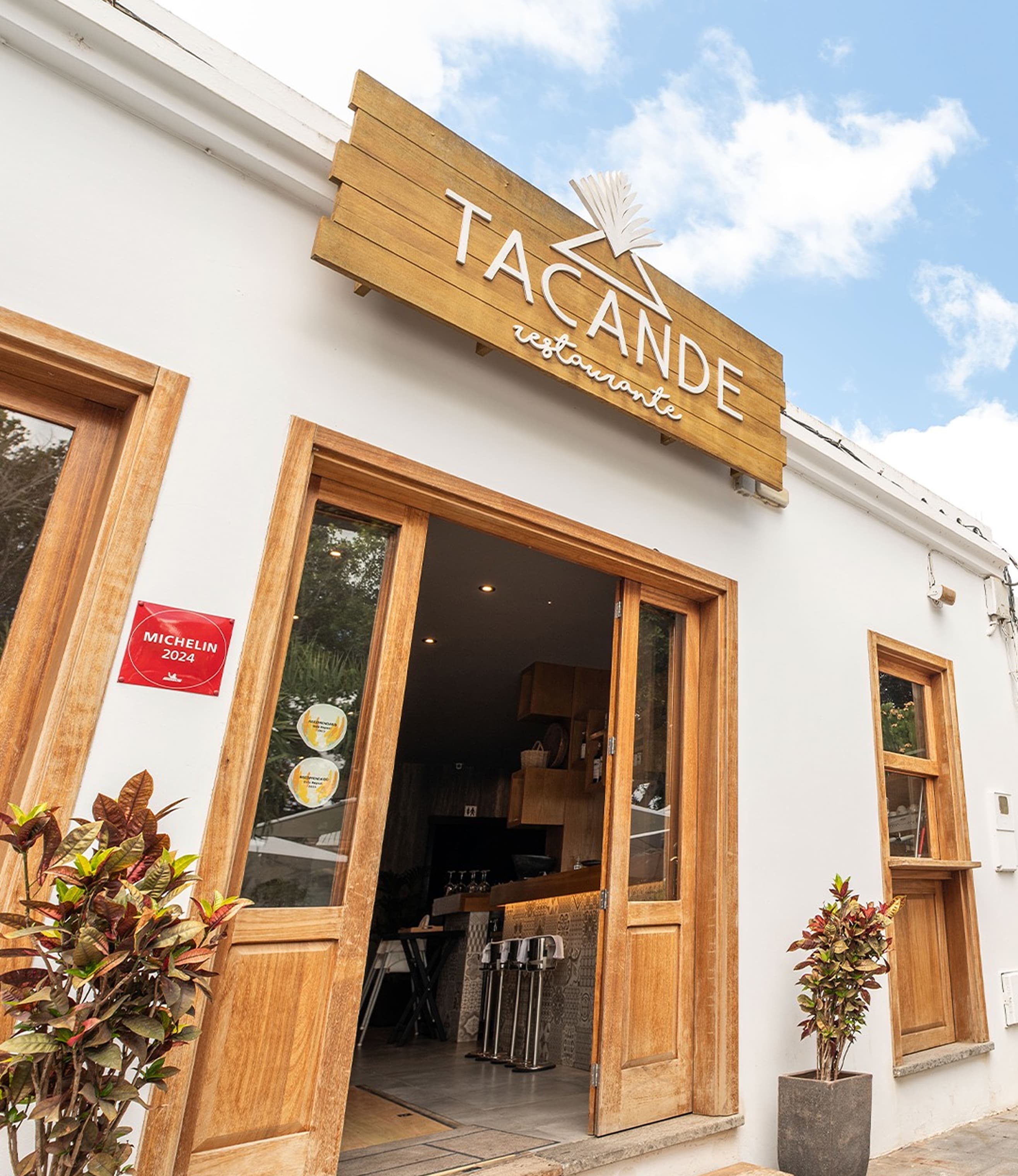 Imagen de la fachada de Tacande